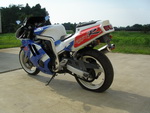 �������� �� ������ �������� Suzuki GSX-R400R 1993 ���� 9